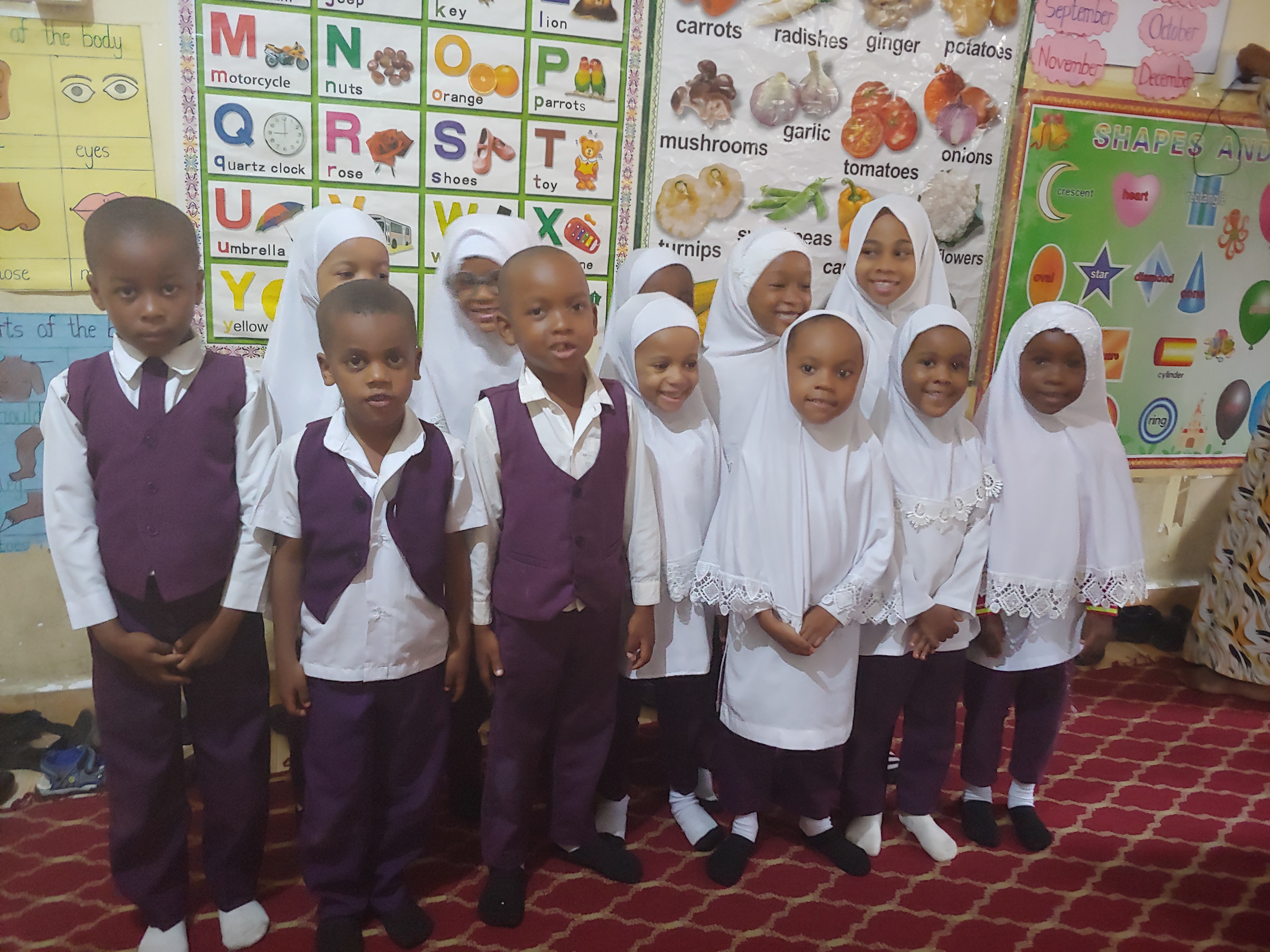 Nelken School KG 2